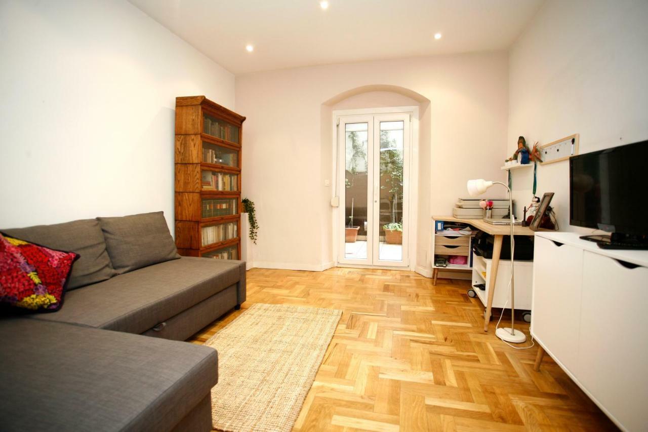 Ferienwohnung Piso Centrico Con Patio Bilbao Exterior foto